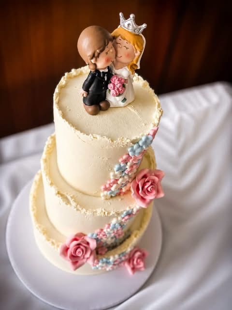 Wedding cake display at The Griffin Newquay